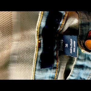 [blue] jeans 38 /32 not Lucky Brand Jeans